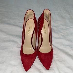 Nine West pump with 3” heel.